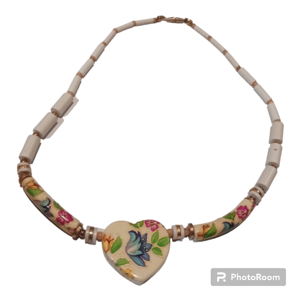 vintage porcelain painted heart necklace